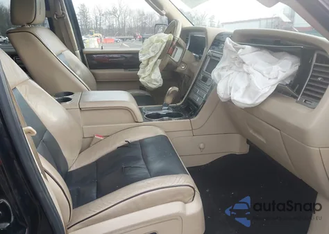 2008 Lincoln Navigator z USA, uszkodzony, nr VIN 5LMFU28588LJ05267